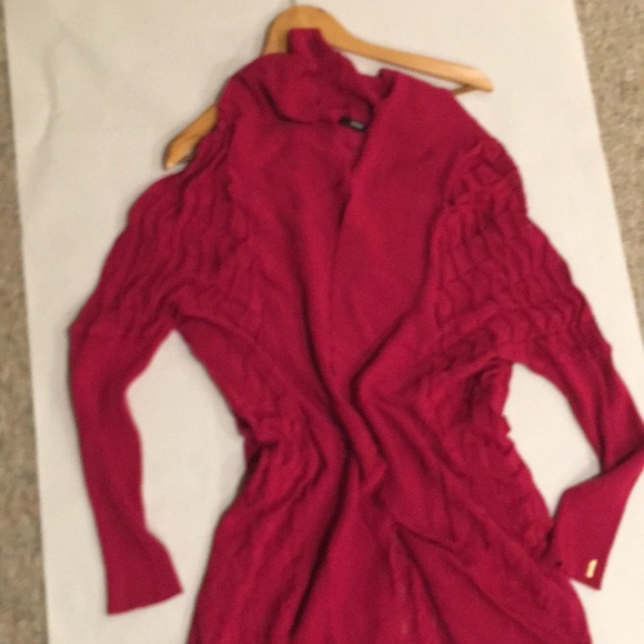 Cardigan - Picture 2 of 6